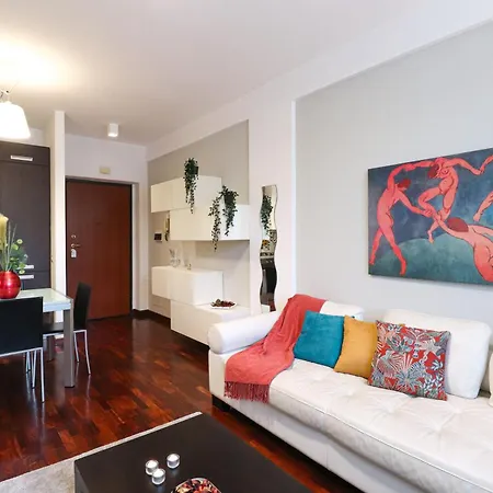 Margot - Quiet And Elegant With Free Parking 아파트 로마