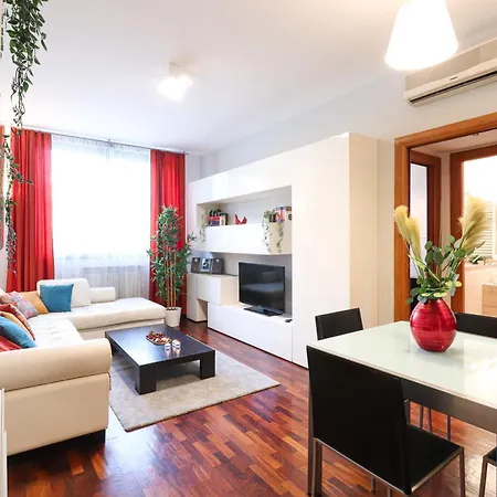 Margot - Quiet And Elegant With Free Parking * 로마