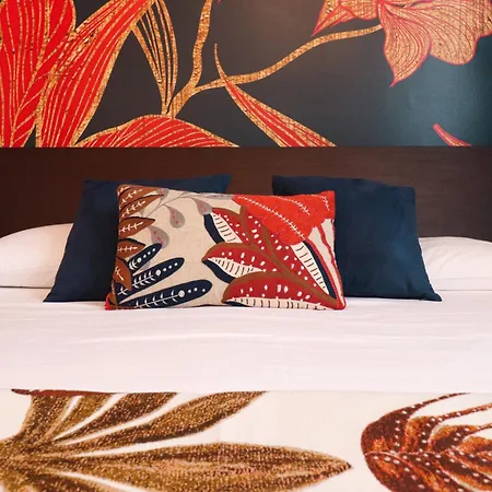 Margot - Quiet And Elegant With Free Parking